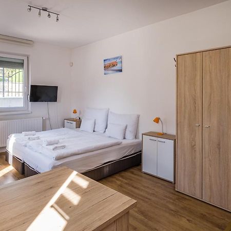 Bordoma Falusi Vendeghaz Balatonszolos Bagian luar foto